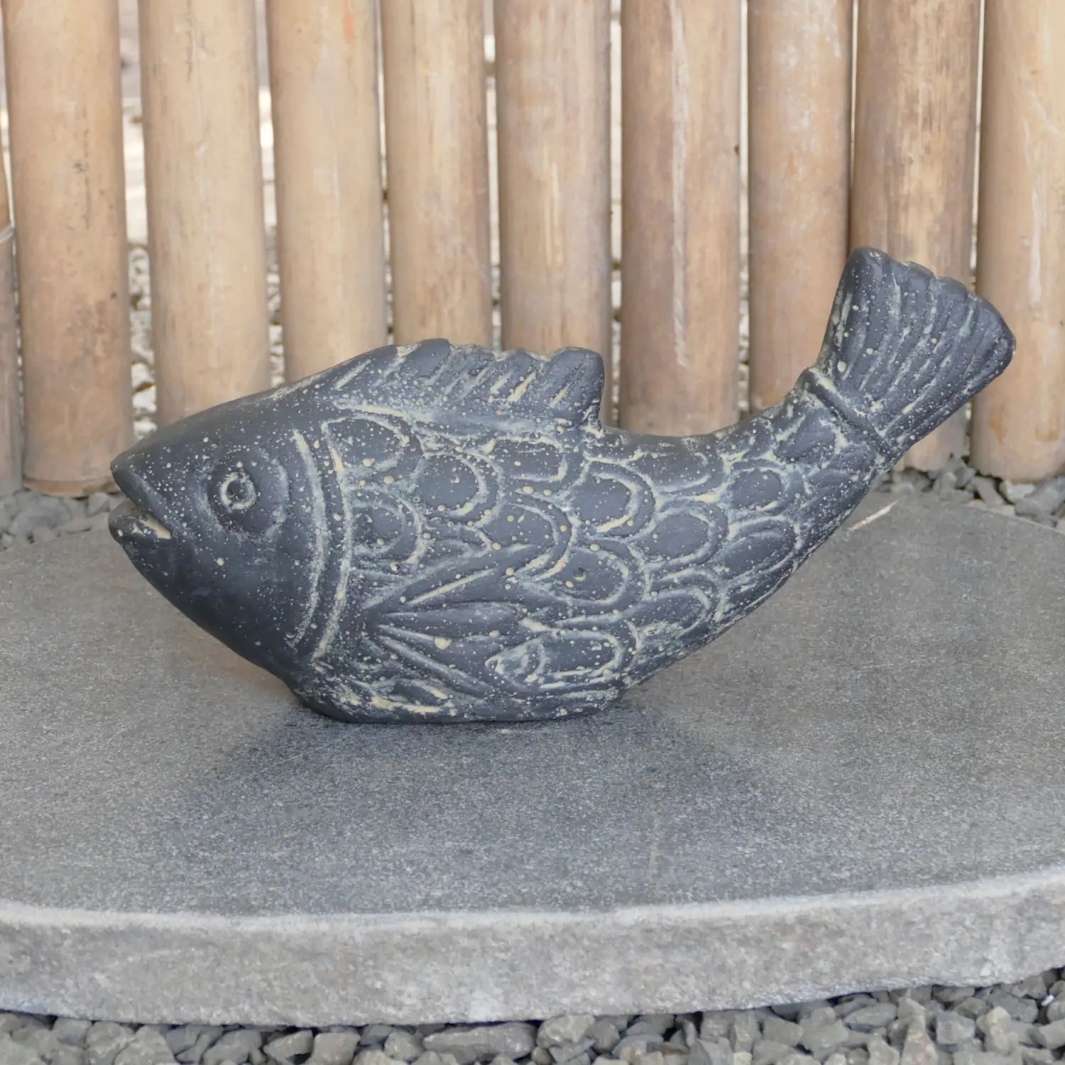  Product image 3 of the product “Fish, in the sizes 28cm and 40cm | Cast stone, handcrafted & coloured ”